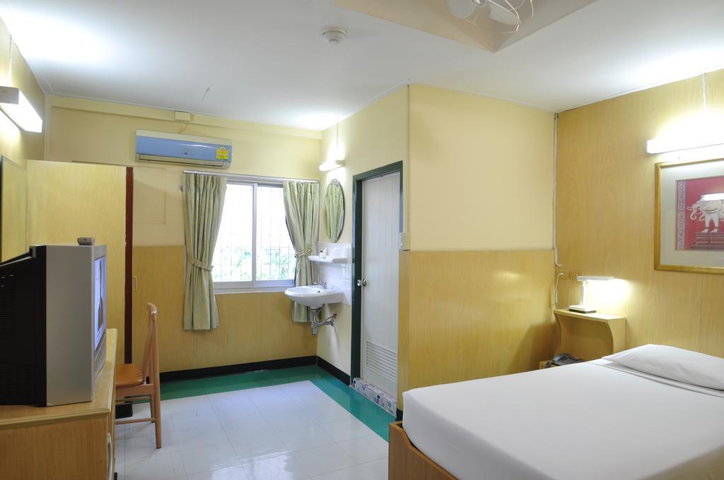 Swan Hotel Бангкок Екстер'єр фото