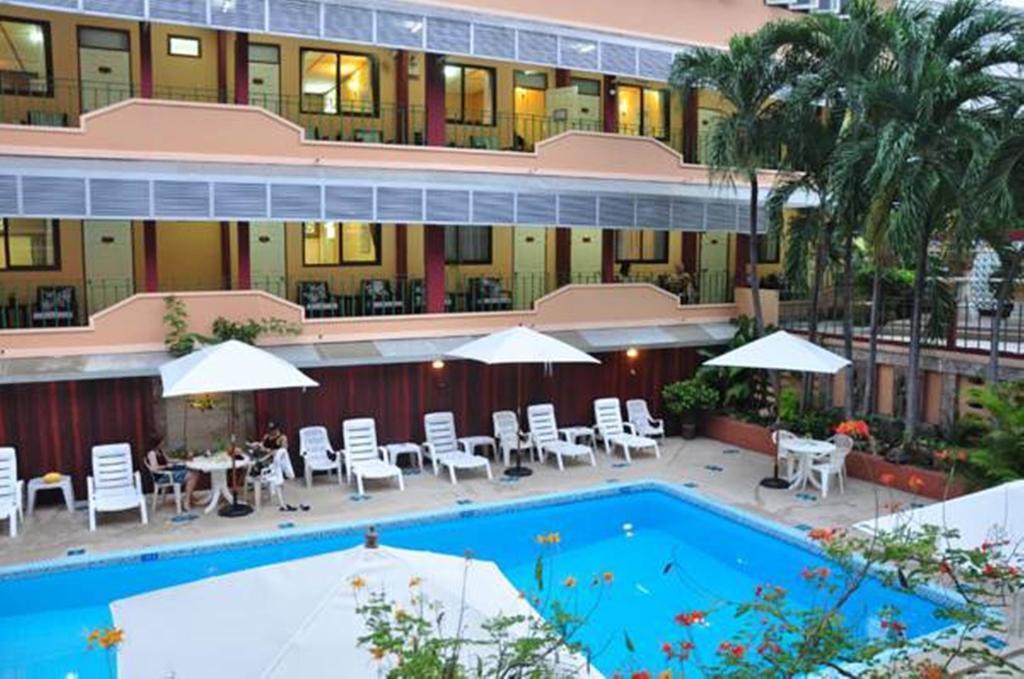 Swan Hotel Бангкок Екстер'єр фото