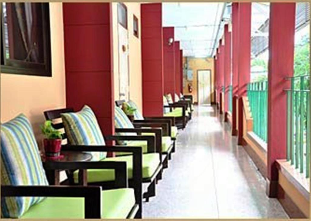 Swan Hotel Бангкок Екстер'єр фото